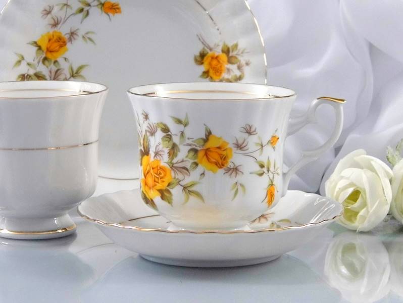 serwis do kawy 12/39 Golden Rose IWONA form.