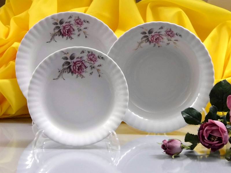 komplet talerzy 6/18 dek: 0283 IWONA