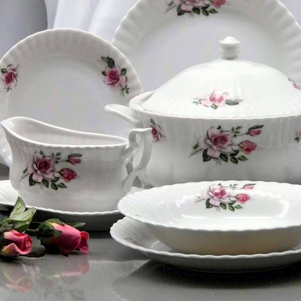 serwis obiadowy 6/27 dek: 873 Red Roses IWONA