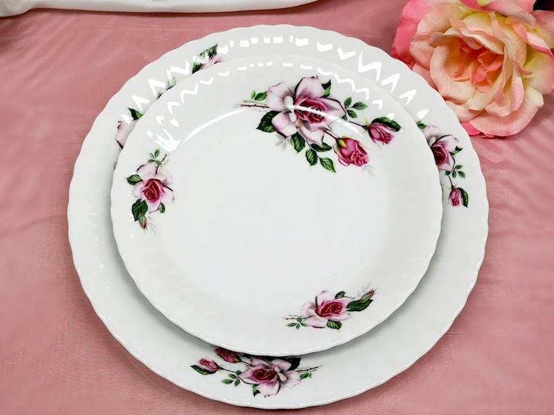 komplet talerzy 6/18 Red Roses IWONA pł.24