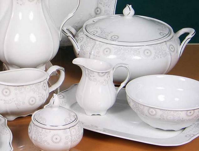 serwis obiadowy 12/43 dek: 0827 ROMANTICA