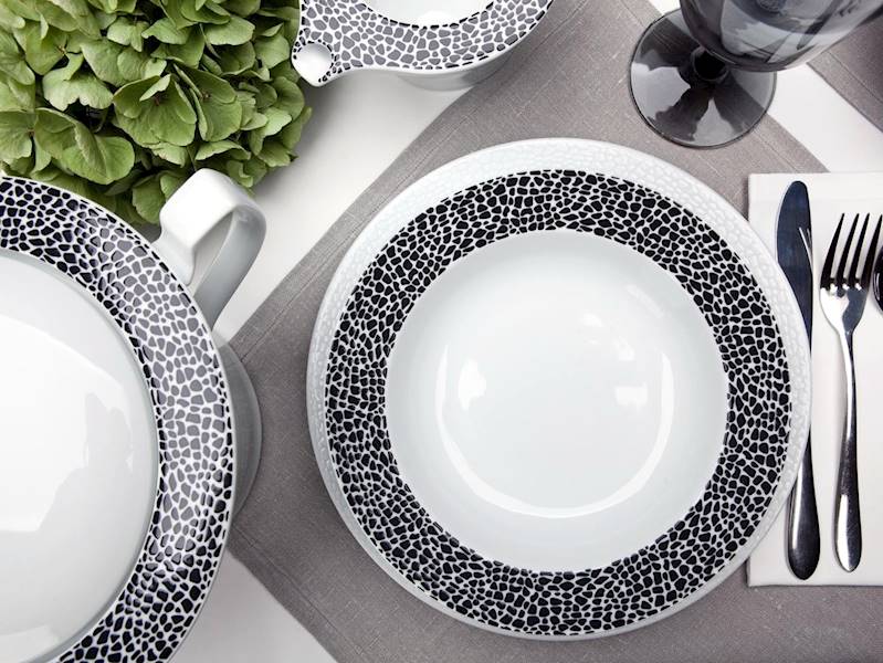 serwis obiadowy 12/44 K244 Black & White VENUS BW