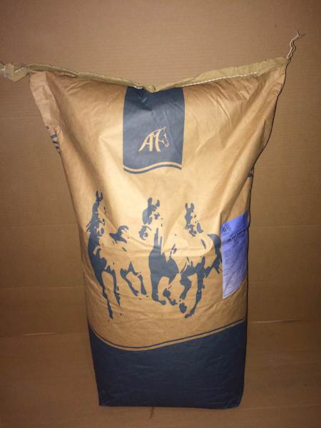 Sukces pasza klacz i ogier hodowlany 25 kg