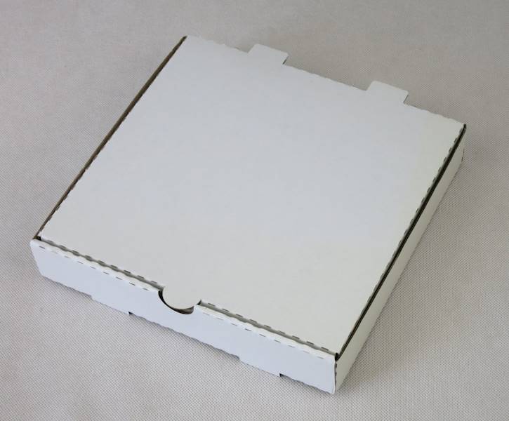 Pudełka białe proste 24 cm/4 EBP (cena brutto za 100 sztuk) kartony na pizzę boxy