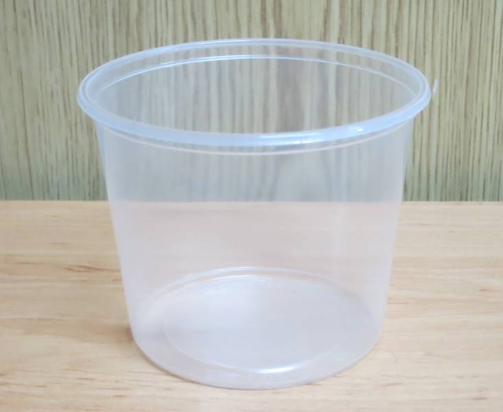 Pojemniki okrągłe (cena brutto za 1000 sztuk) na surówki sałatki K PP TUS  400ml