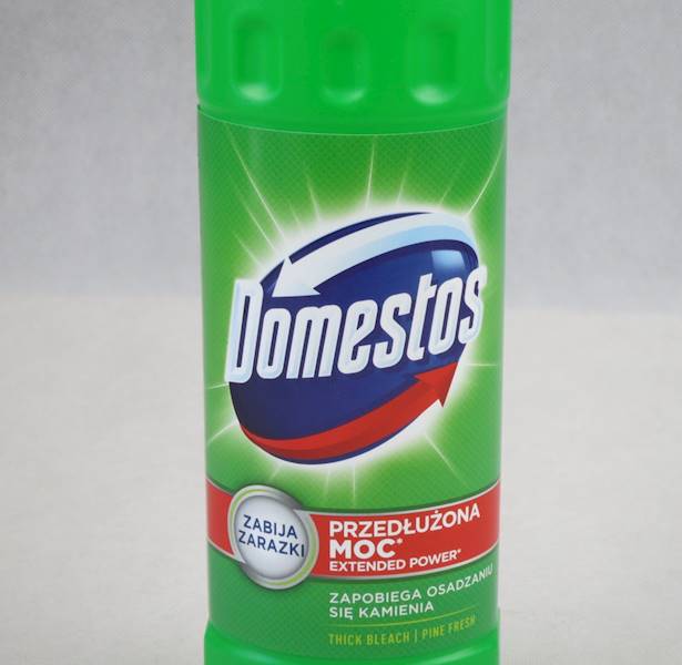 Domestos zielony płyn (cena brutto za 1 sztukę) do WC 750 ml