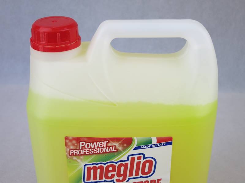 Meglio odtłuszczacz (cena brutto za 1 sztukę) uniwersalny płyn zapas 5 litrów