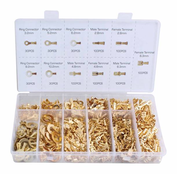 Konektory elektryczne