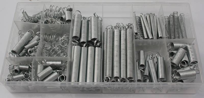 Kpl.sprężynek 200 szt.