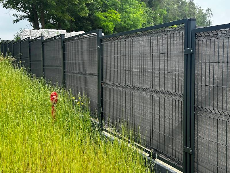 SIATKA CIENIUJĄCA 140g Grafit 1,2m x 50m