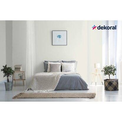 Emulsja Dekoral Moc Koloru delikatny pergamin 5L