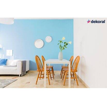 Emulsja Dekoral Moc Koloru niezapominajka 5L