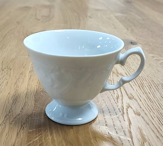 Filizanka porcelanowa 8,5cm/7cm KRISTOFF - 150 ml / Porcelain coffee cup 8.5cm/7cm