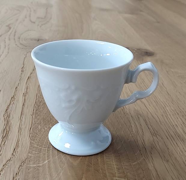 Filizanka porcelanowa 7cm/7cm KRISTOFF - 100 ml/ Porcelain coffee cup 7cm/7cm
