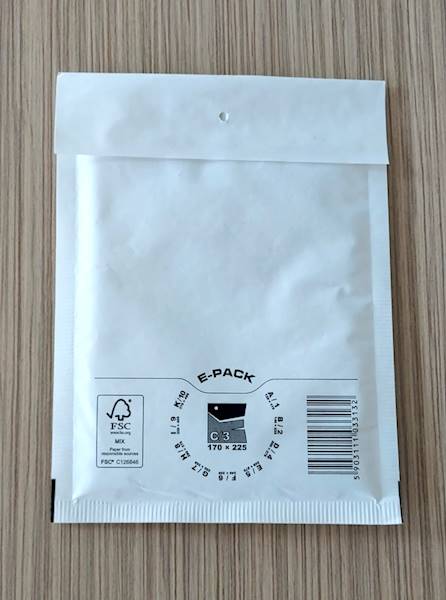 Koperta biala babelkowa C3 / White bubble envelope
