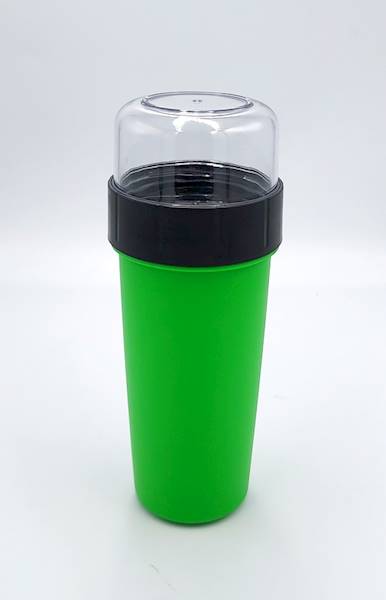 Butelka plastikowa zielona / Green plastic bottle