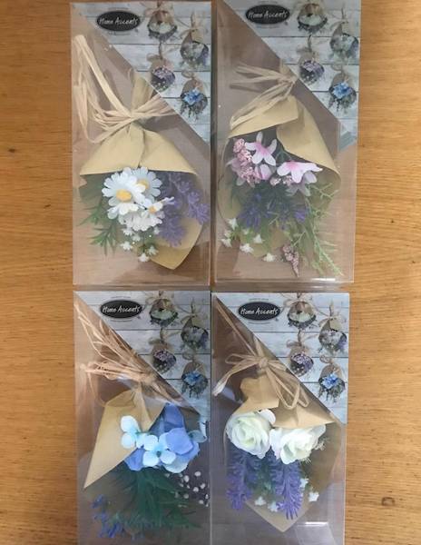 Bukiet sztucznych kwiatow Mix maly FA97036 / Bouquet artificial flowers - small mix
