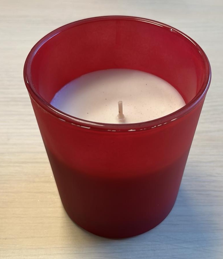 Swieca czerwona / Red candle