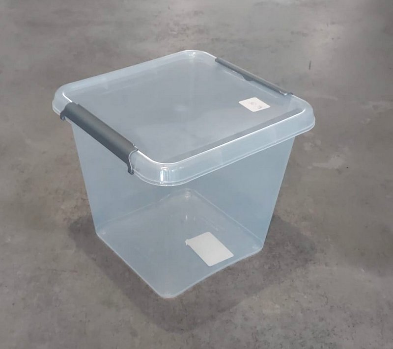 Pojemnik 13 l transparentny z pokrywka 2.GAT / 13 l transparent container with lid