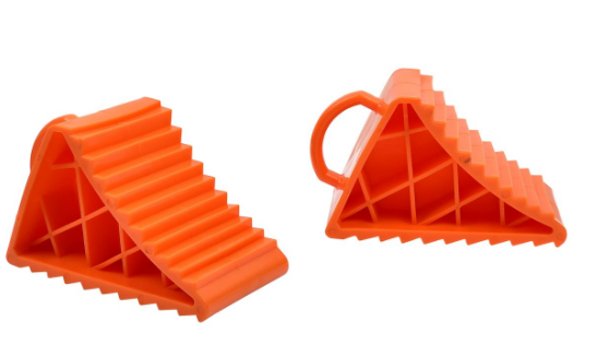 KLINY POD KOŁA SAMOCHODU- PRZYCZEPY 2 szt.