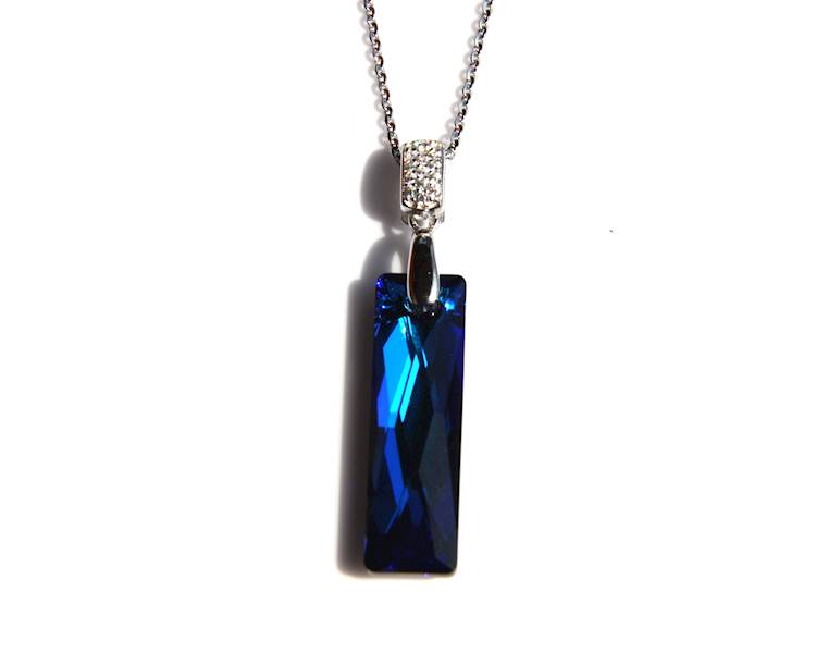 naszyjnik z kryształami Swarovski