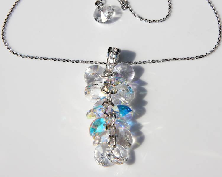 naszyjnik z kryształami Swarovski