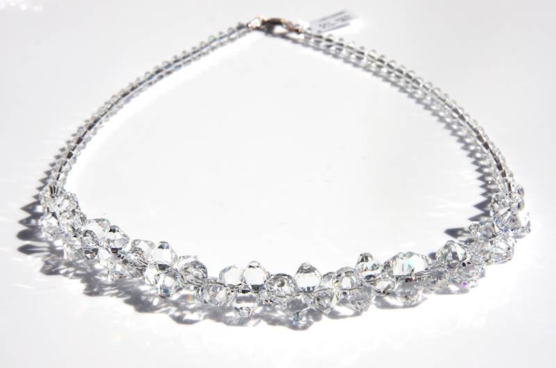 naszyjnik z kryształami Swarovski
