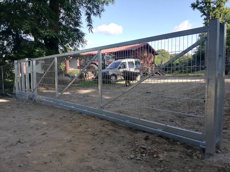 BRAMA PRZESUWNA PANEL 4,0m/1,5m OCYNK 