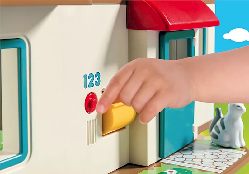 PLAYMOBIL DOM RODZINNY 70129