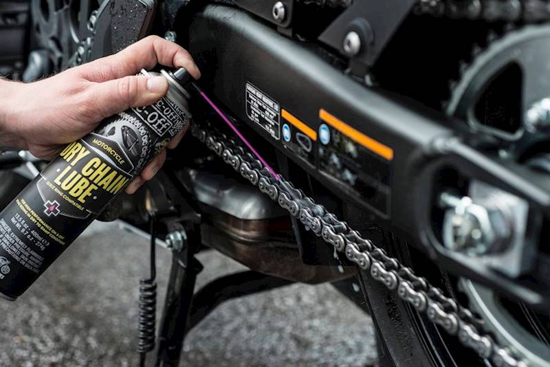 Muc-Off 649 Smar do łańcucha warunki suche 400ml
