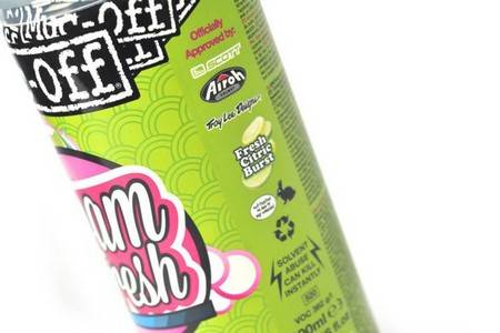 Muc-Off 199 Środek odświeżający do kasków 400ml