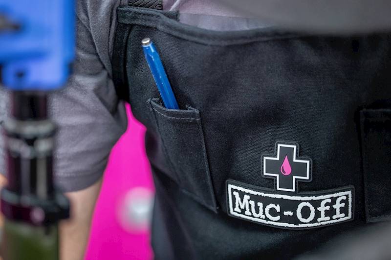 Muc-Off 197 Fartuch mechanika
