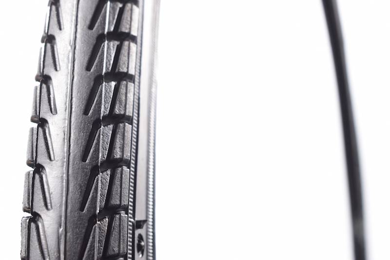 Opona rowerowa 28x1.5/8x1.3/8 (37-622)