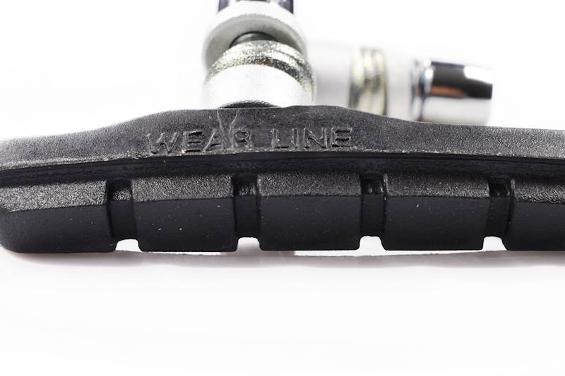 Klocki rowerowe hamulca v-brake z gwintem