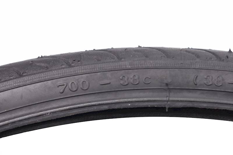 Opona rowerowa 700x38C (38-622)