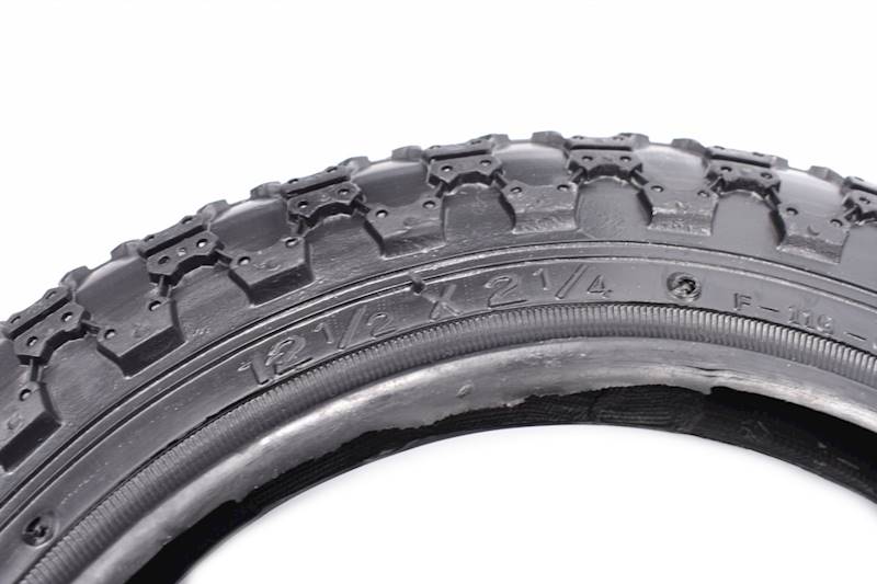 Opona rowerowa 12.1/2x2.1/4 (56-203)
