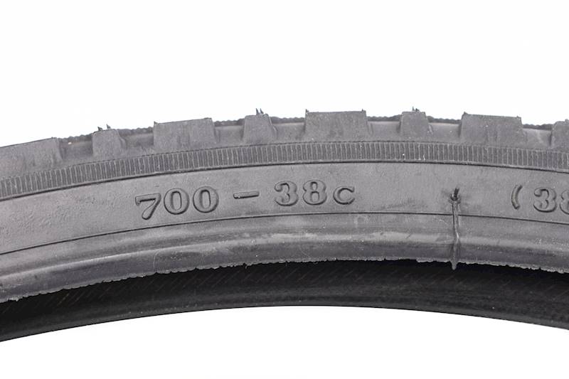 Opona rowerowa 700x38C (38-622)