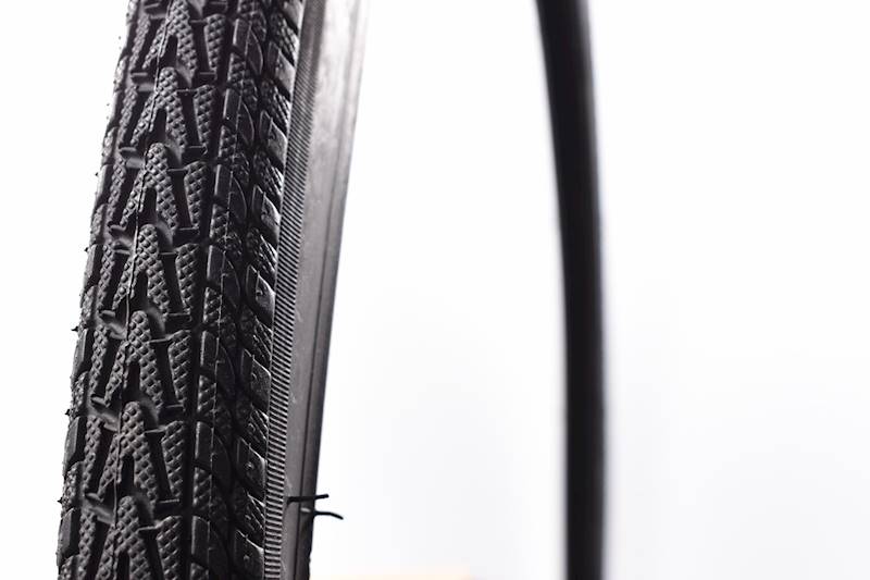 Opona rowerowa 700x40C (40-622)