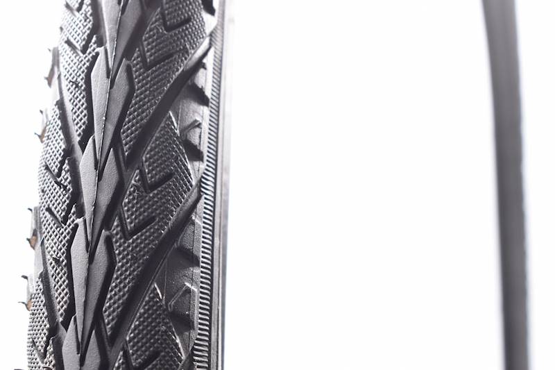 Opona rowerowa 700x35C (35-622)