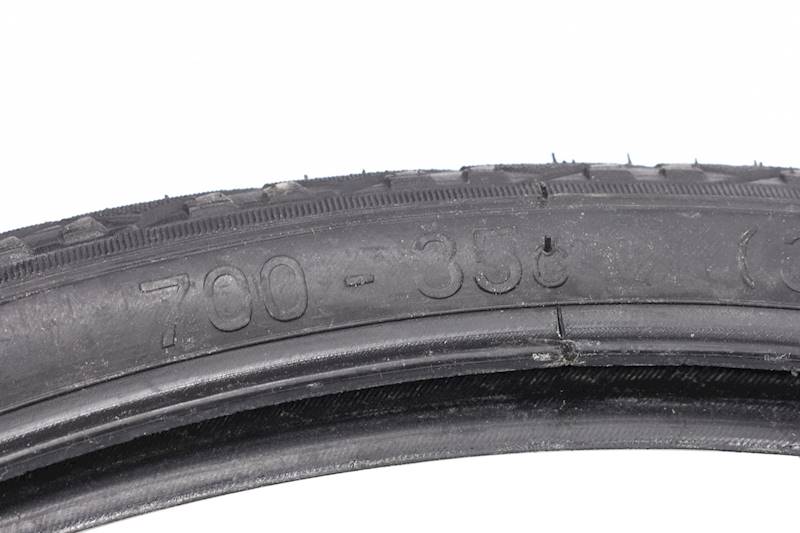 Opona rowerowa 700x35C (35-622)