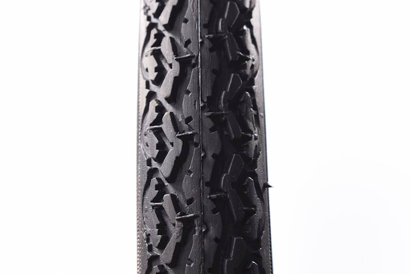 Opona rowerowa 700x37C (37-622)