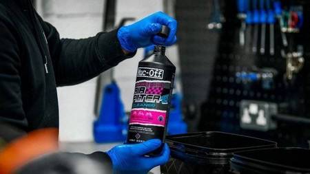 Muc-Off 20213 Płyn do mycia filtrów powietrza 1L