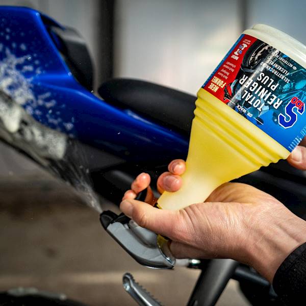 S100 Środek Do Czyszczenia Motocykla 750 ml