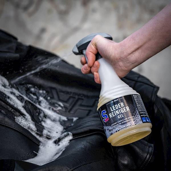 S100 Środek Do Czyszczenia Skóry 500 ml