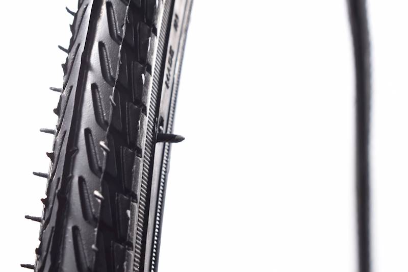 Opona rowerowa 28x1.5/8x1.3/8 (37-622)