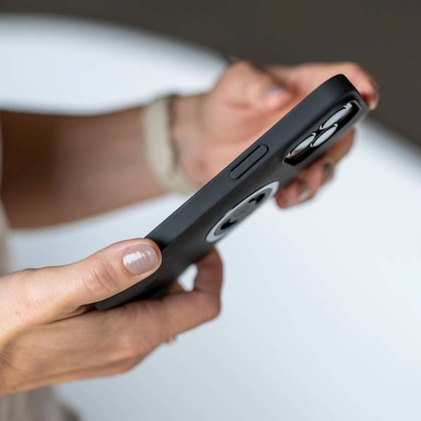 Sp Connect SPC+ etui do iPhone 13 PRO