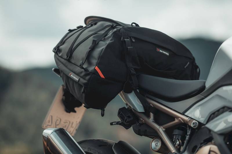 TORBA TYLNA SW-MOTECH CARGOBAG BLACK/ANTHRACI 