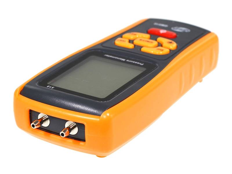 Cyfrowy manometr różnicowy GM510
