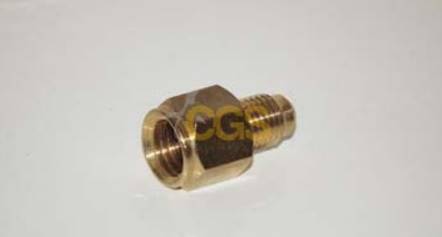 Adapter 5/8"M SAE x 1/2"F SAE 180°
