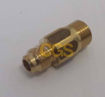 Adapter 1/4"M SAE x 1/4"M GAS 180° bez wentylka